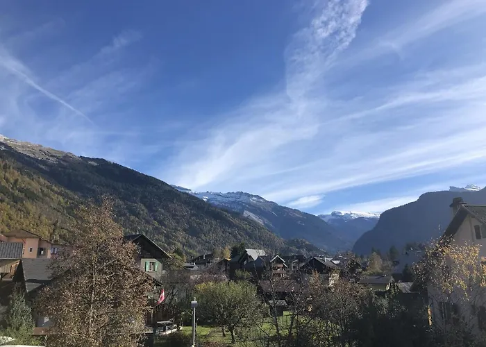 En Hyper Centre De Samoens